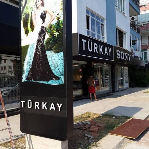 Türkay Bayii Totem ve Cephe Tabelası Uygulaması